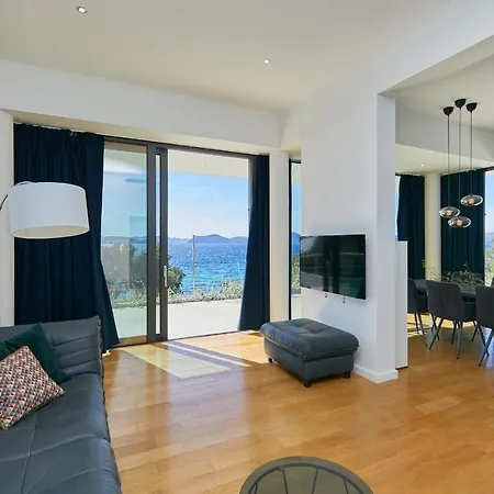 Hedera Estate, Hedera Xv Villa Slano