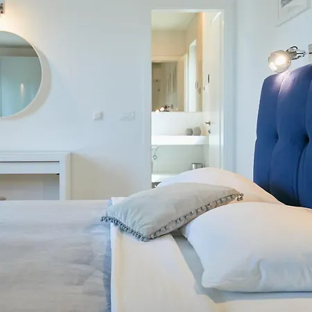 Hedera Estate, Hedera Xv