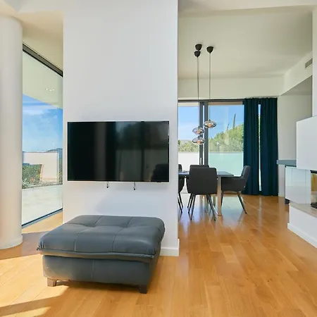 Hedera Estate, Hedera Xv Villa *