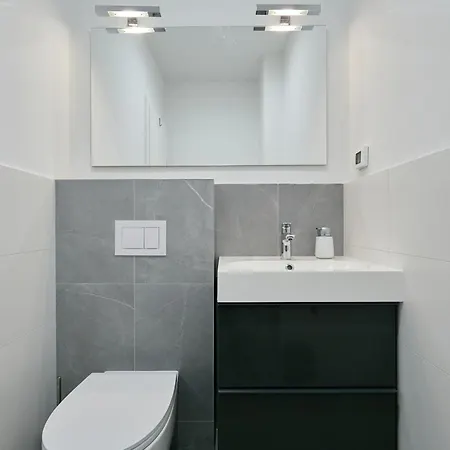 Hedera Estate, Hedera Xv * Slano